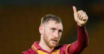 Louis Moult a Dundee United transfer target as Jim Goodwin closes in on former Motherwell star