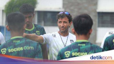 Luis Milla - Persib Bandung - Ditinggal Luis Milla, Persib Bandung Saling Menguatkan - sport.detik.com - Indonesia