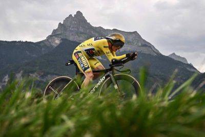 Vingegaard trounces Pogacar in Tour de France time-trial and opens up big lead