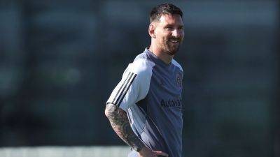 Lionel Messi on track for debut after first Miami training - ESPN