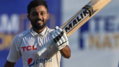 Mohammad Hafeez - Dimuth Karunaratne - Naseem Shah - Saud Shakeel Achieves Massive Test Record. Pakistan Legend's Reaction Can't Be Missed - sports.ndtv.com - Sri Lanka - Pakistan