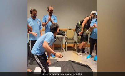 Virat Kohli - Ishan Kishan - Watch: Virat Kohli Runs To Hide As Ishan Kishan Cuts His Birthday Cake - sports.ndtv.com - Australia - India - Bangladesh