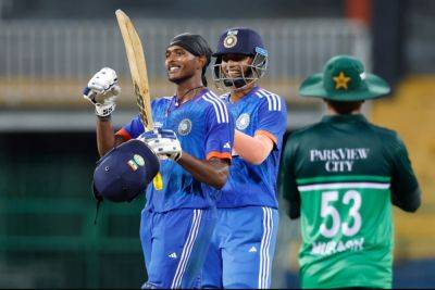 Yash Dhull - Sai Sudharsan - Emerging Asia Cup: Rajvardhan Hangargekar Takes 5, Sai Sudharsan Hits Ton As India A Smash Pakistan A By 8 Wickets - sports.ndtv.com - India - Pakistan - Nepal