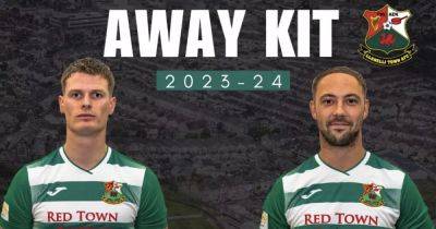 Llanelli Town pay ultimate Celtic and Jock Stein tribute with special green and white hooped away kit