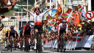 Tadej Pogacar - Tom Pidcock - Adam Yates - Simon Yates - Victor Lafay lands Tour de France stage in Basque Country - rte.ie - France - Uae - county Yates