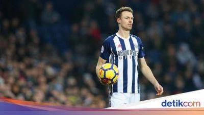 Donny Van-De-Beek - Jonny Evans - Liga Inggris - Kesan Pertama Ten Hag pada Jonny Evans - sport.detik.com