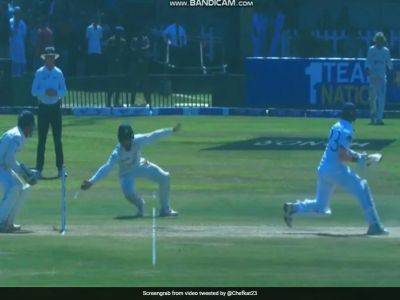 Shaheen Shah Afridi - Abdullah Shafique - Watch: Pakistan Star's "Unbelievable" One-handed Catch During First Test vs Sri Lanka - sports.ndtv.com - Sri Lanka - Pakistan