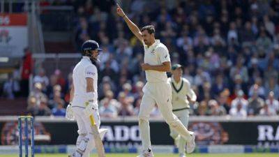 Sensational Crawley century helps England close rapidly on Australia