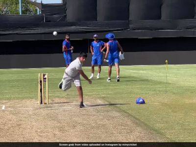 Rajasthan Royals - Watch: Lasith Malinga 2.0 In The Making? Sri Lanka Great's Son Bowls With Similar Action - sports.ndtv.com - New York - India - Sri Lanka