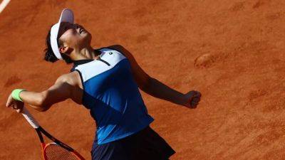 WTA roundup: Claire Liu pulls upset to reach Budapest semifinals