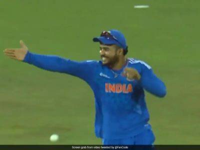 Yash Dhull - Watch: Riyan Parag's In-Your-Face Mocking Of Bangladesh A Batter After Smart Catch Is Viral - sports.ndtv.com - India - Bangladesh - Pakistan