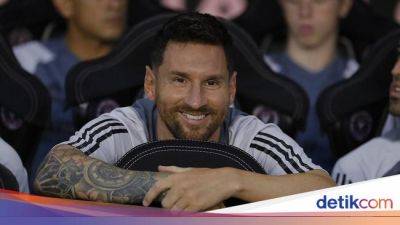 Messi Selebrasi di Bench Inter Miami, di PSG Nggak Begitu tuh