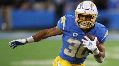 Derrick Henry - Josh Jacobs - Chargers’ Austin Ekeler sets up Zoom with fellow running backs in effort to combat depleting market: report - foxnews.com - Los Angeles - state Tennessee