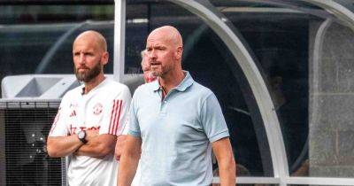Erik ten Hag pulled away after half-time incident in Manchester United moments missed vs Arsenal