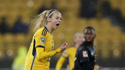 Sweden steal 2-1 win over South Africa in World Cup opener