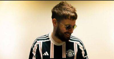 Bruno Fernandes - Alex Ferguson - Second Manchester United kit leaked as Courteeners follow Aitch's Glastonbury example - manchestereveningnews.co.uk - Instagram