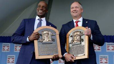 Former Blue Jays Fred McGriff, Scott Rolen enter Baseball Hall of Fame