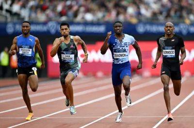 Imperfect seventh victory in London, but Van Niekerk takes heart: 'I fought for the win'