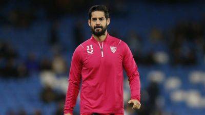 Isco joins Betis as free agent