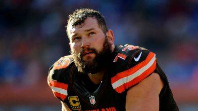 Joe Thomas on loyalty to struggling Browns before Hall of Fame induction: 'It was always important to me'
