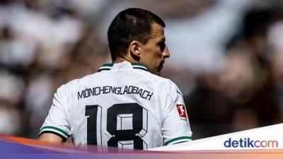 Borussia Monchengladbach - Bek Gladbach Stefan Lainer Didiagnosis Menderita Lymphoma - sport.detik.com - Austria