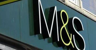 Star - Marks and Spencer's 'lovely quality' £34 pure linen shirt in ten colours hailed 'perfect' for unreliable British summer weather - manchestereveningnews.co.uk - Britain