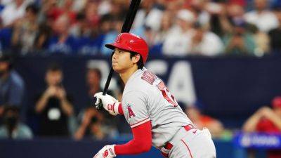 Star - Tim Mayza - Phil Nevin - Angels' Shohei Ohtani pulled for pinch-hitter in 9th due to cramps - ESPN - espn.com - Los Angeles - Jordan
