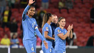Eugenie Le-Sommer - Wendie Renard leads France to victory over Brazil at Women's World Cup - france24.com - France - Brazil - Panama - Jamaica