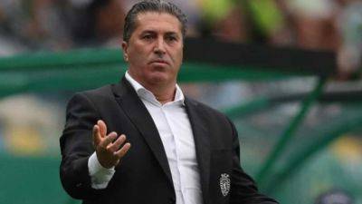 NFF debunks plan to replace Eagles’ coach, Peseiro, with Finidi, Amuneke