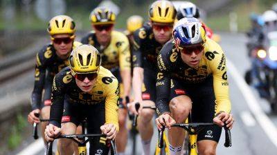Wout Van-Aert - Jonas Vingegaard - Tour de France 2023: Wout van Aert speaks on rumours of Jumbo-Visma tensions - 'We laugh about it' - eurosport.com - France - Belgium