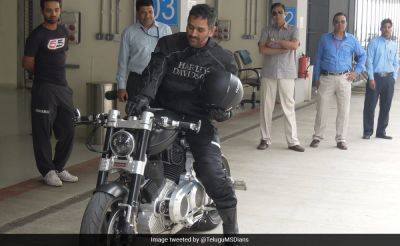 As MS Dhoni Gives Security Guard Lift, Fans Sent Into Frenzy. Old Video Goes Viral