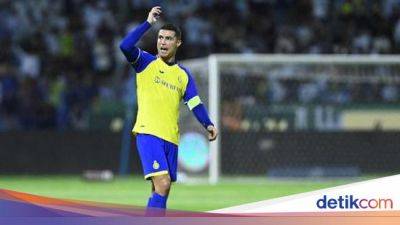 Cristiano Ronaldo - Pelatih Al Nassr Maklumi Amarah Cristiano Ronaldo - sport.detik.com