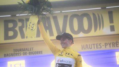 Lotte Kopecky - Annemiek Van-Vleuten - Dutch cyclist Demi Vollering wins first Women's Tour de France title - france24.com - France - Belgium - Netherlands - Switzerland - Poland
