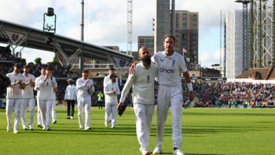 England win fifth Ashes test v Australia to secure 2-2 series draw - channelnewsasia.com - Australia