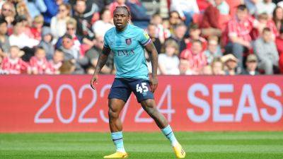 Obafemi to miss start of the season with hamstring injury