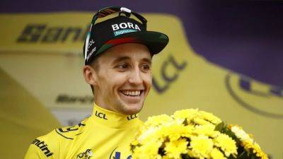 Tadej Pogacar - Jonas Vingegaard - Vingegaard tames Pogacar as Hindley takes stage and yellow jersey - channelnewsasia.com - France - Denmark - Australia