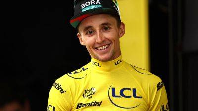 Tour de France 2023 – Jai Hindley soars into yellow with Stage 5 win as Jonas Vingegaard cracks Tadej Pogacar