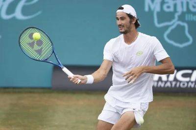 Lloyd Harris - Christopher Eubanks - SA's Lloyd Harris bows out of Wimbledon in 1st round loss to world number 49 - news24.com - France - Usa - South Africa - county Harris