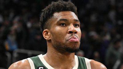 Bucks superstar Giannis Antetokounmpo underwent 'routine' knee surgery, should be ready for training camp