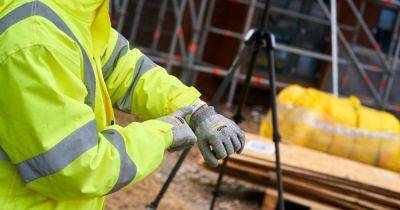 Housebuilding slump drags construction sector into decline