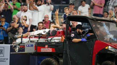 Cameraman at Yankee Stadium injured by wild throw from Orioles shortstop Gunnar Henderson - cbc.ca - New York