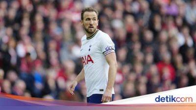 Tottenham Tawarkan Kontrak Baru, Kane Enggan Buru-buru Setuju