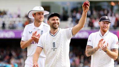Mark Wood takes five to blast Australia out, England three down at stumps in Headingley Ashes Test
