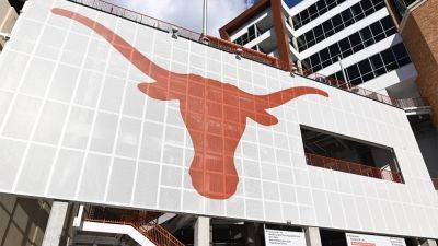 Texas tops Big 12 preseason media poll as Longhorns look for first conference title since 2009