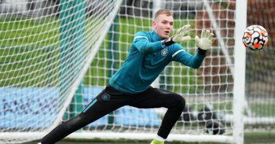 Southampton complete permanent transfer for young Man City goalkeeper