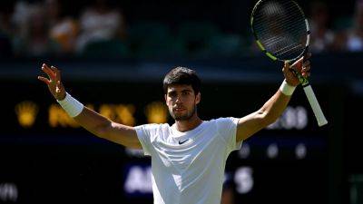 Wimbledon round-up: Carlos Alcaraz overcomes Alexandre Muller despite error-strewn performance
