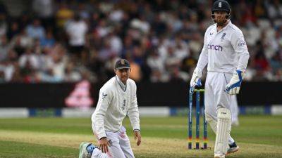 "Like A Virus, Spreads Through Them": England Great Fumes Over Dropped Catches
