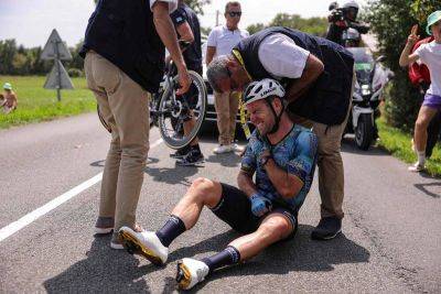 Mark Cavendish - Eddy Merckx - Mark Cavendish crashes out of Tour de France - thenationalnews.com - Britain - France