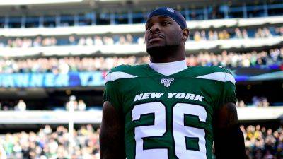 Aaron Rodgers - Robert Saleh - Star - Mike Stobe - Ex-Jets star Le'Veon Bell says Aaron Rodgers will take team 'over the next hill,' again rips former coach - foxnews.com - New York - state Arizona - state New Jersey - county Green - county Rutherford - county Garrett