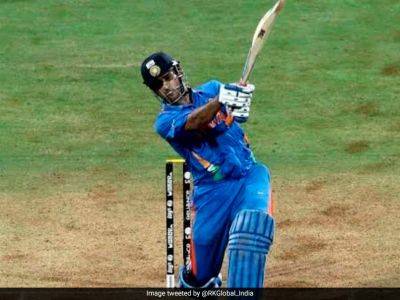 The Mind-Boggling Sum MS Dhoni's 2011 World Cup Bat Was Sold For Is...